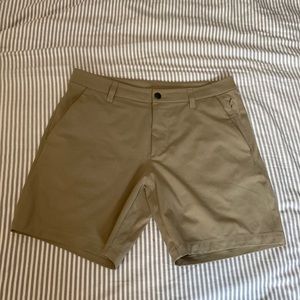 Lululemon Commission Short 7”